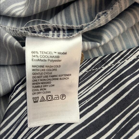 Tommy Bahama Aqua and Blue Striped Tencel and CoolMax Polyester Shirt, Size XL - Picture 15 of 16
